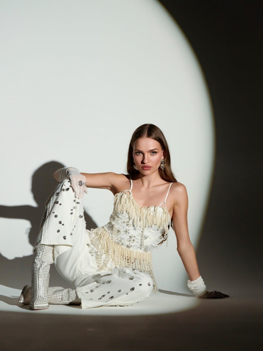 Akira Elegant White Beaded Top with Pearls